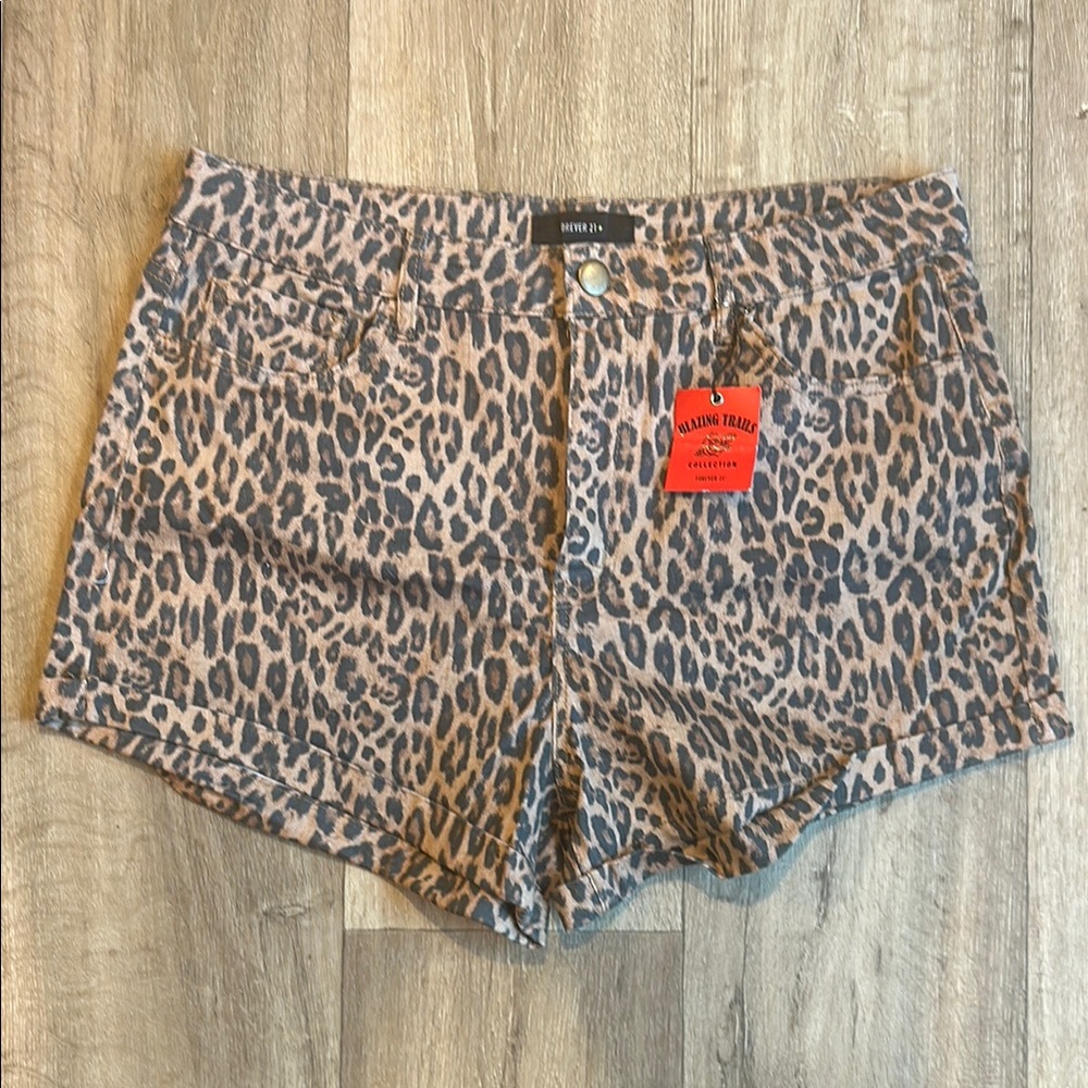 Leopard Print Women Shorts